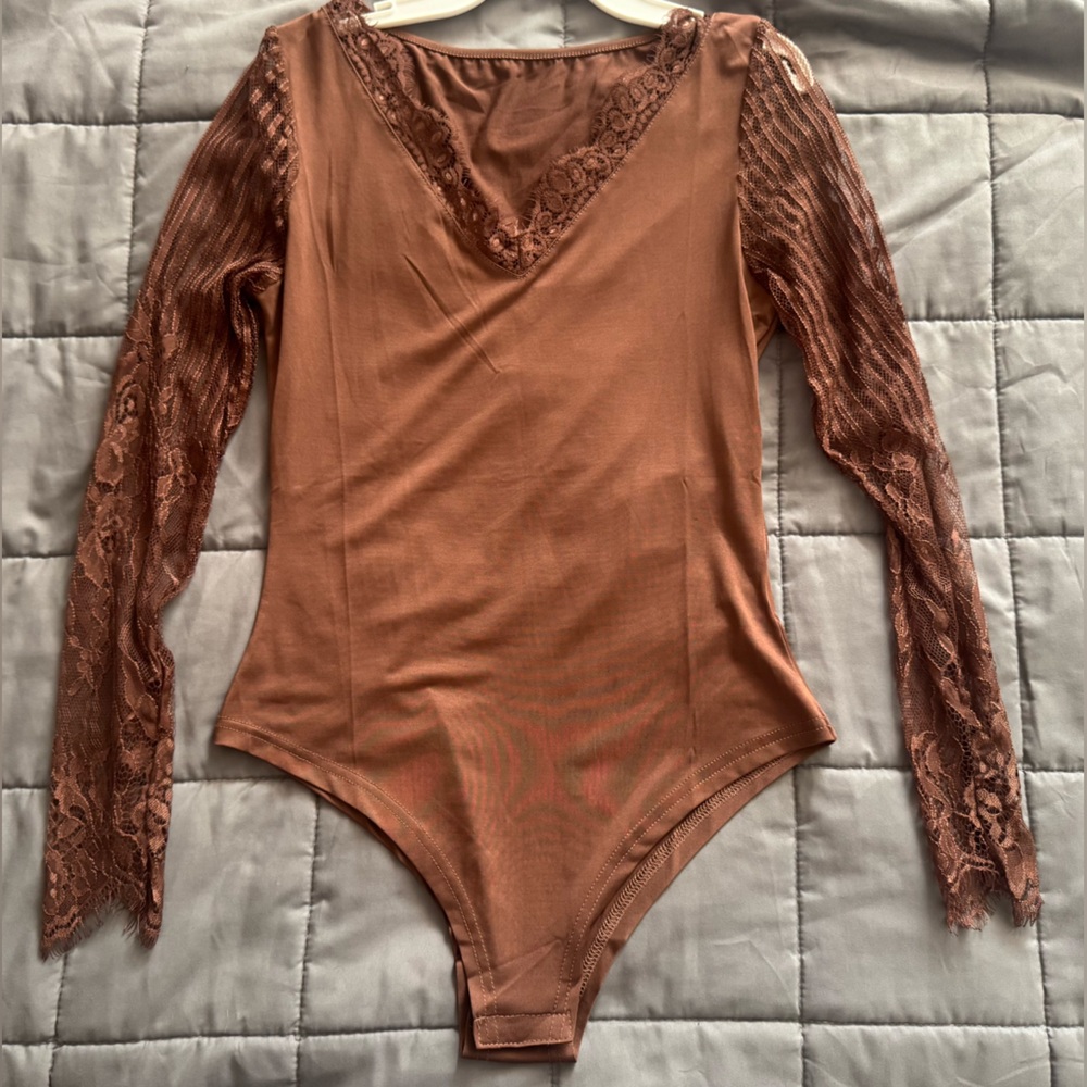 SHEIN Chocolate Lace Detail Bodysuit